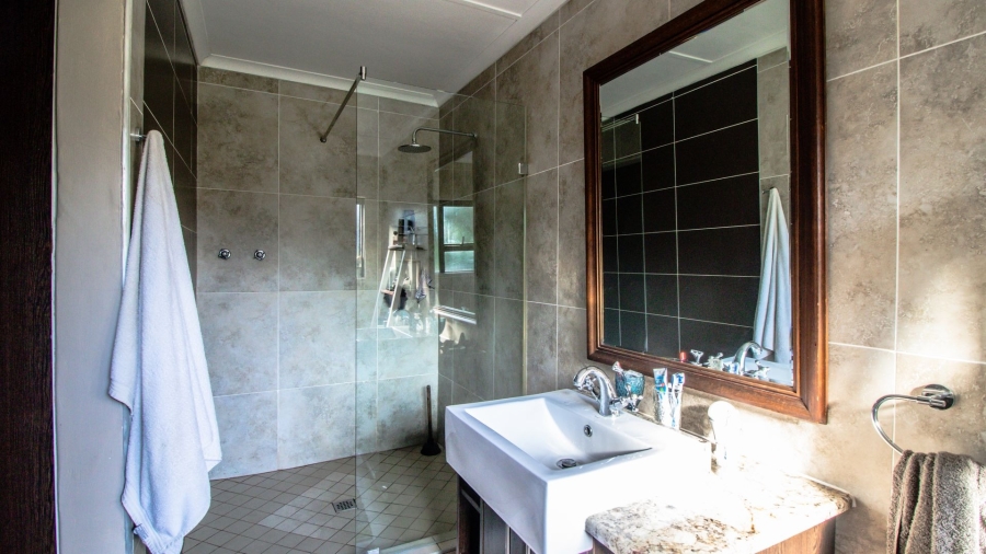 4 Bedroom Property for Sale in Gonubie Eastern Cape